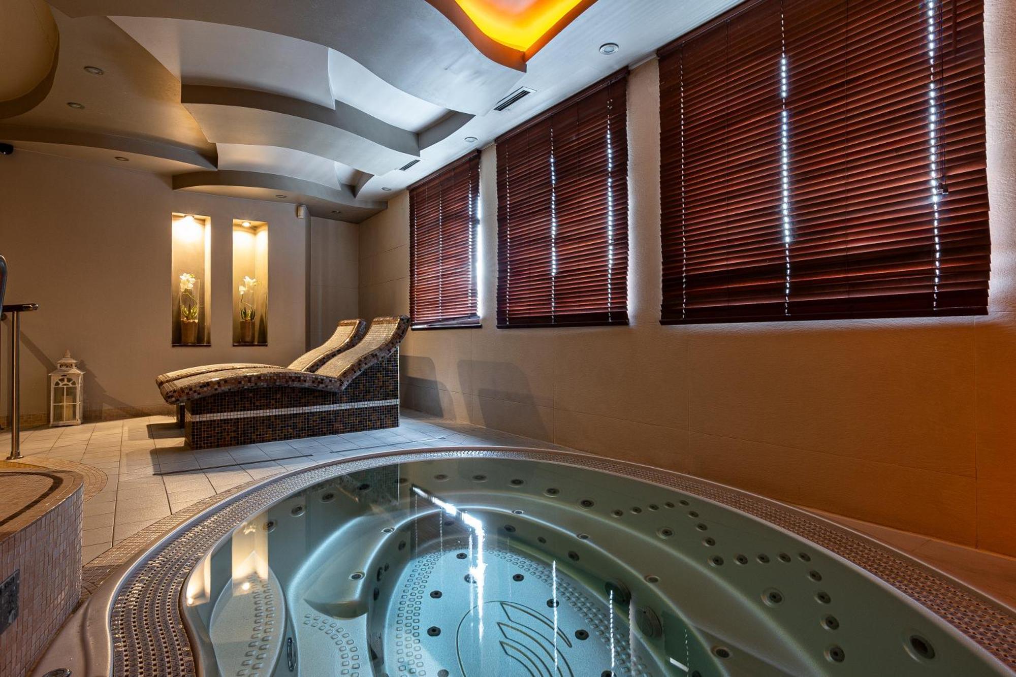 Hotel Galicja Superior Wellness & Spa Oświęcim Exteriör bild
